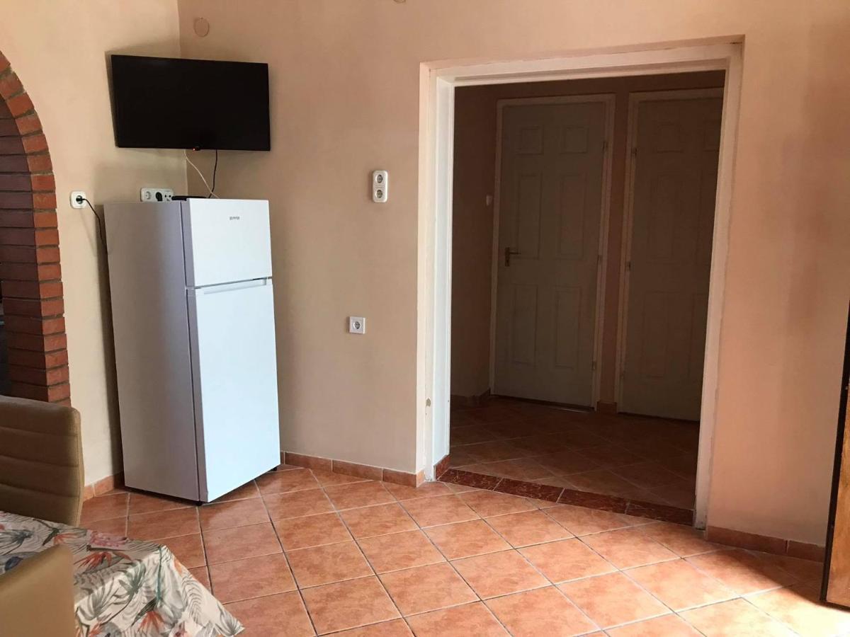 Tahiti Apartman Leilighet Hajdúszoboszló Eksteriør bilde