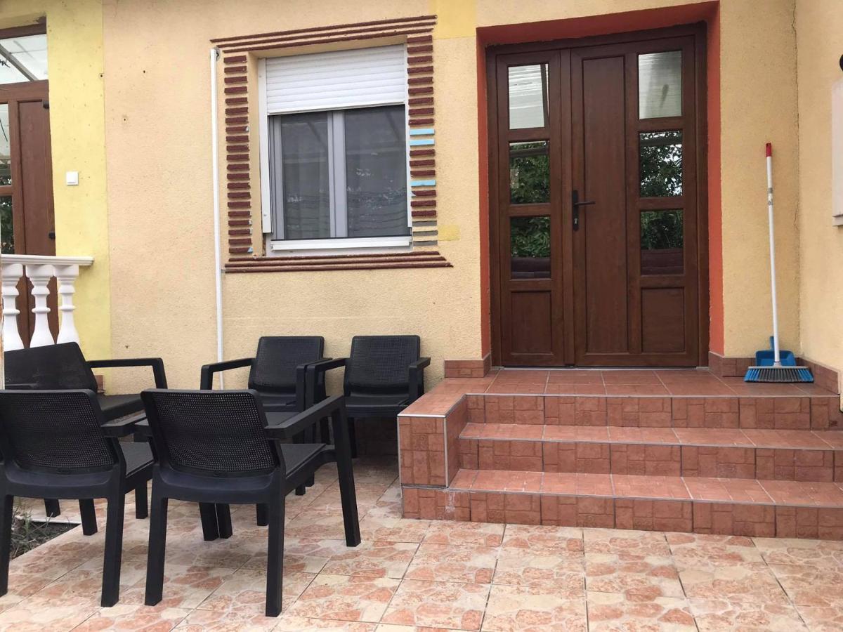 Tahiti Apartman Leilighet Hajdúszoboszló Eksteriør bilde