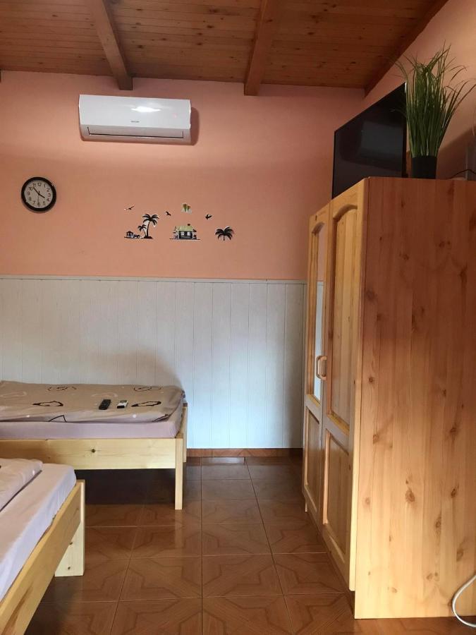 Tahiti Apartman Leilighet Hajdúszoboszló Eksteriør bilde